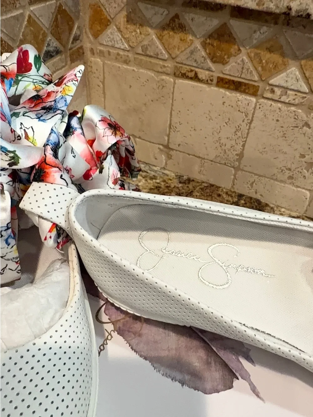 Jessica Simpson White Floral Bow Platform Sneakers for Women NWT